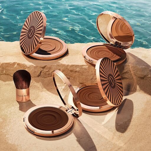 SET DE BRONZARE „Beautiful Skin Sun-Kissed Glowing Bronzer” PENTRU FAȚĂ