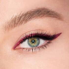 DUO DE CREIOANE MAGICE PENTRU OCHI MESMERISING MAROON
