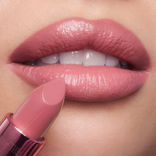 K.I.S.S.I.N.G CANDY CHIC