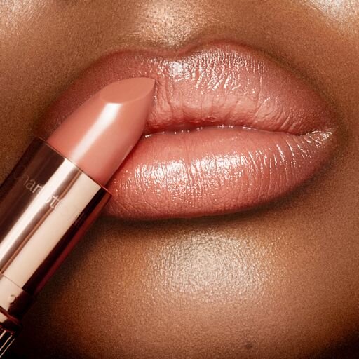 K.I.S.S.I.N.G PENELOPE PINK