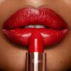 K.I.S.S.I.N.G SO RED