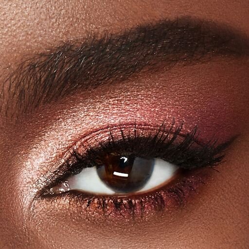 LUXURY PALETTE PALETA DE NUANȚE VIVACE – Pillow Talk
