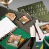 PALETA CHARLOTTE CU TENDINȚE DE ÎNFRUMUSEȚARE A OCHILOR EMERALD EFFECT
