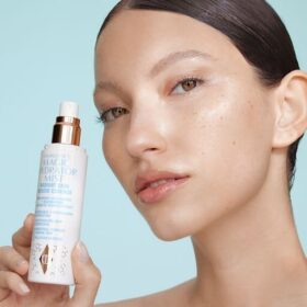 SETUL DE ÎNGRIJIRE A PIELII CHARLOTTE’S HYDRATING REVIVAL