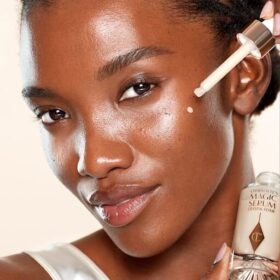 Setul De Îngrijire A Pielii „REVIVE, PROTECT & GLOW SKIN SYSTEM”