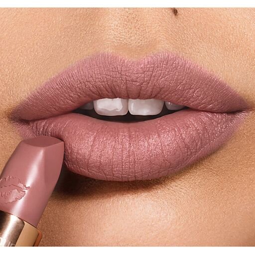 TRUSĂ DE MACHIAJ PENTRU BUZE MATTE REVOLUTION