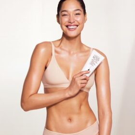 TRUSA DE ÎNGRIJIRE A PIELII „MAGIC SKIN ON-THE-GO” DE LA CHARLOTTE